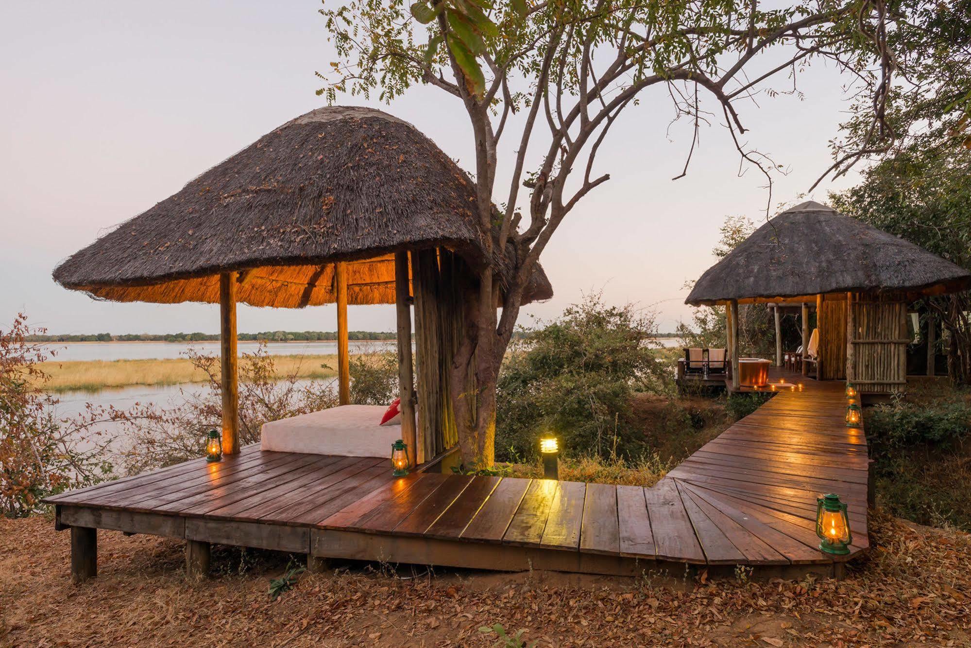 Royal Zambezi Lodge Mafuta المظهر الخارجي الصورة
