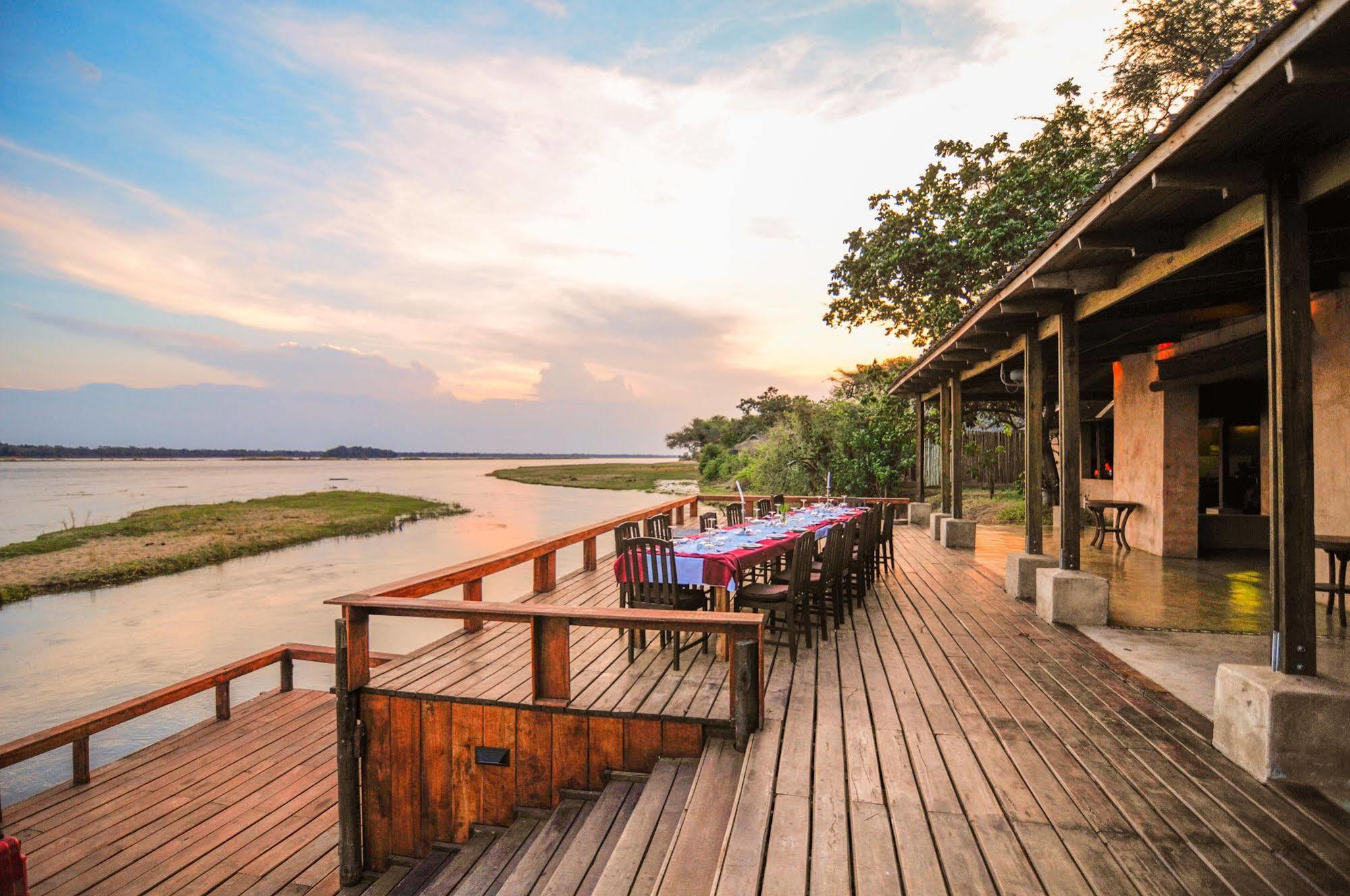 Royal Zambezi Lodge Mafuta المظهر الخارجي الصورة